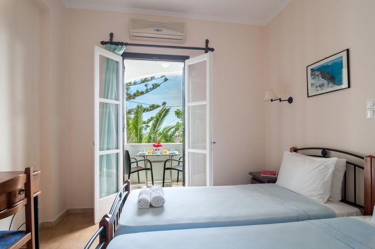 Holiday Beach Resort Santorini Перисса Экстерьер фото