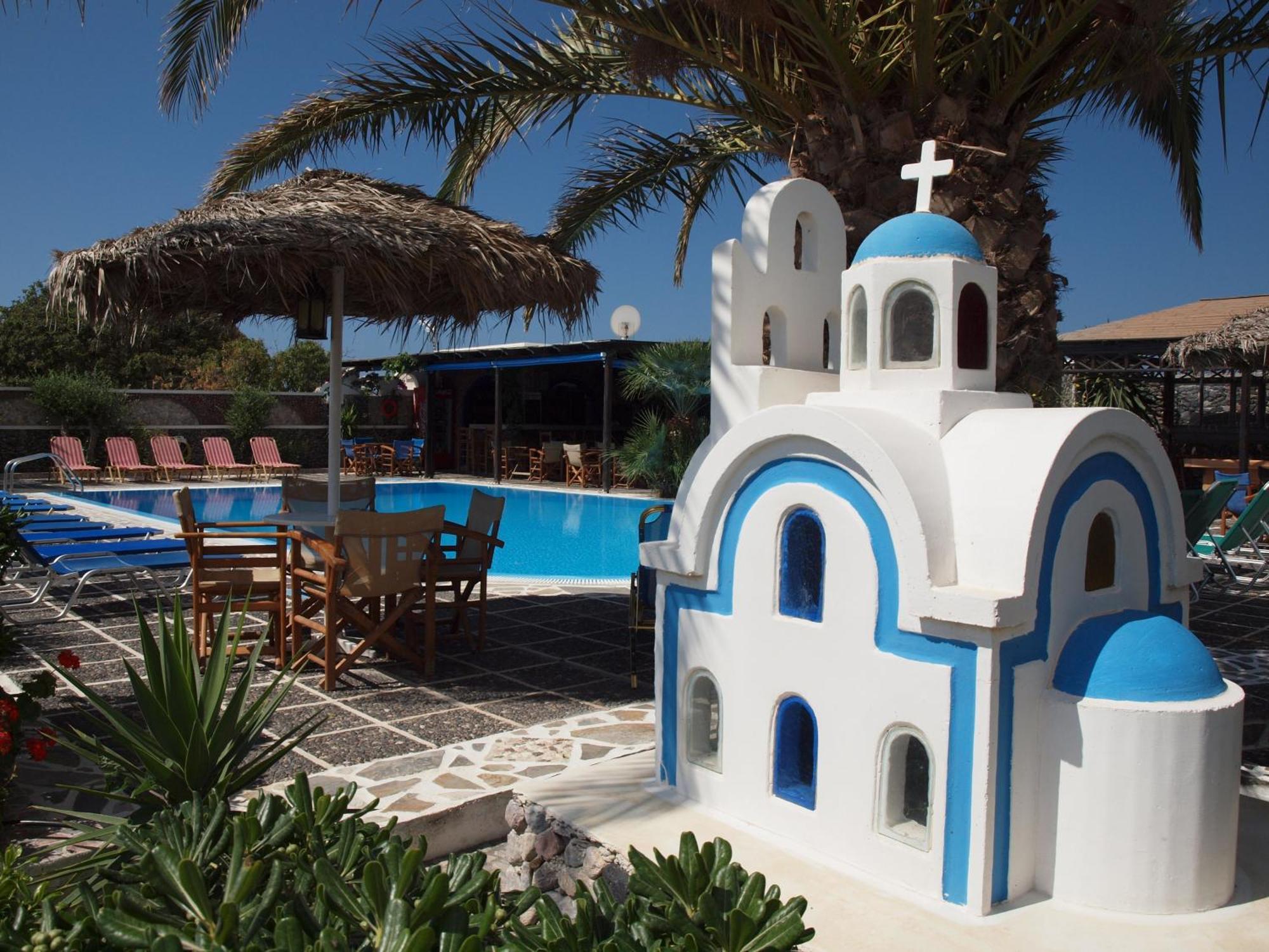 Holiday Beach Resort Santorini Перисса Экстерьер фото